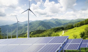 stanford-study-finds-promise-in-expanding-renewables-based-on-results-in-3-major-economies-1000x630-370x220